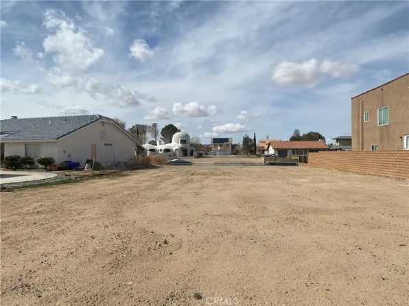 26210 Fleet Ln #332, Helendale, CA 92342