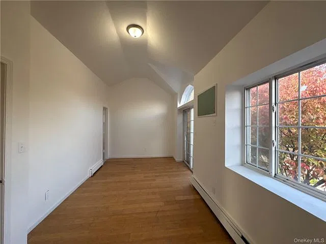 4 bed, 3.0 bath, 2397 sqft, $4,300 — Photo 1