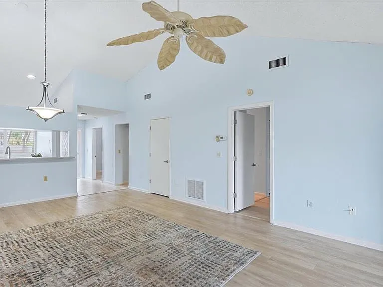 5350 Myrtle St #48 — Photo 15