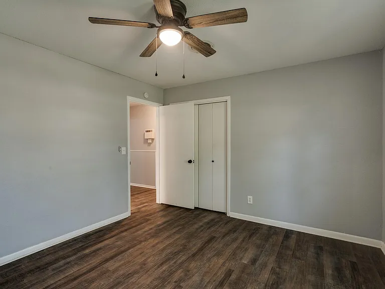 3510 Kent Ln — Photo 18