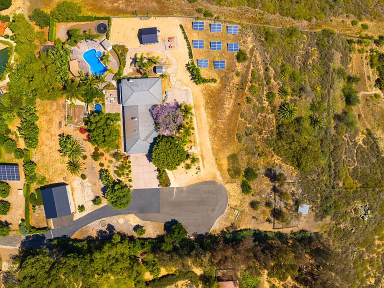 20063 Elfin Forest Ln — Photo 50