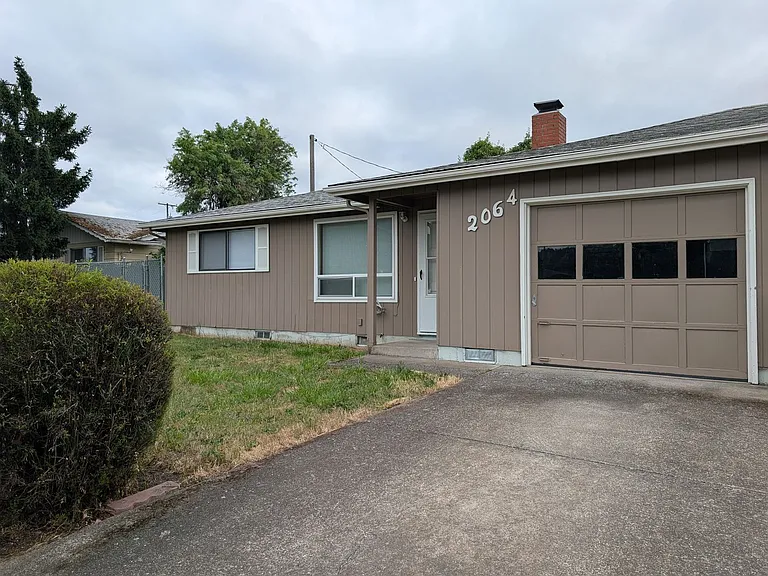 2064 Centennial Blvd — Photo 3