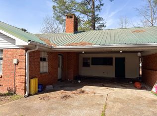 3612 Azalea Cir, Columbus, MS 39705