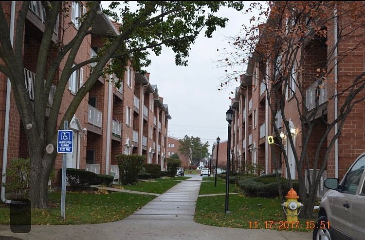 1st image of 1704 Sable Ln #101
