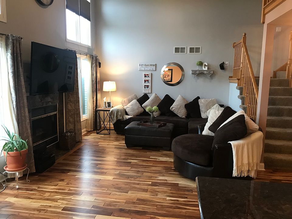 1st image of 8823 Bluebird Dr