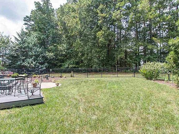 3rd image of 4900 Homeplace Dr