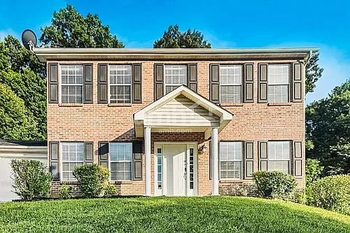 310 Fox Hunters Ct Photo 1