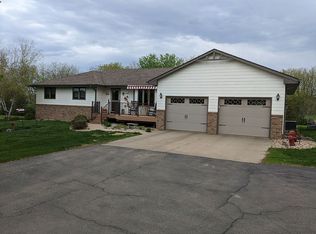 46688 Robin Pl, Tea, SD 57064