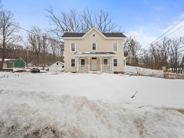 8 Ridge Rd, Highland Mills, NY