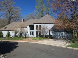 1841 Ridgebrook Cir, Beachwood, OH 44122
