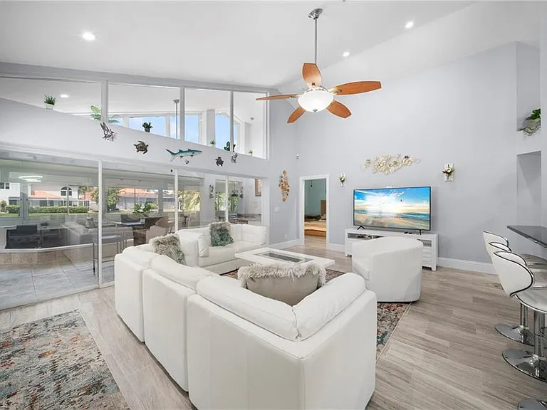 159 Lady Palm Dr — Photo 10