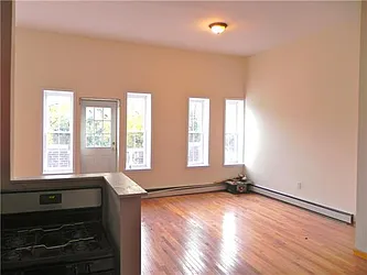 Rented by R New York