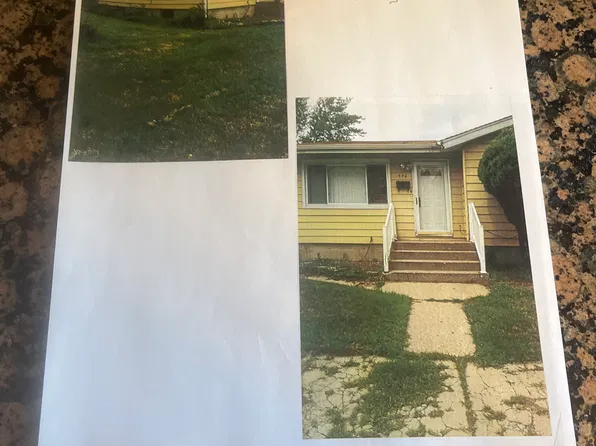936 W 39th Ave, Gary, IN 46408