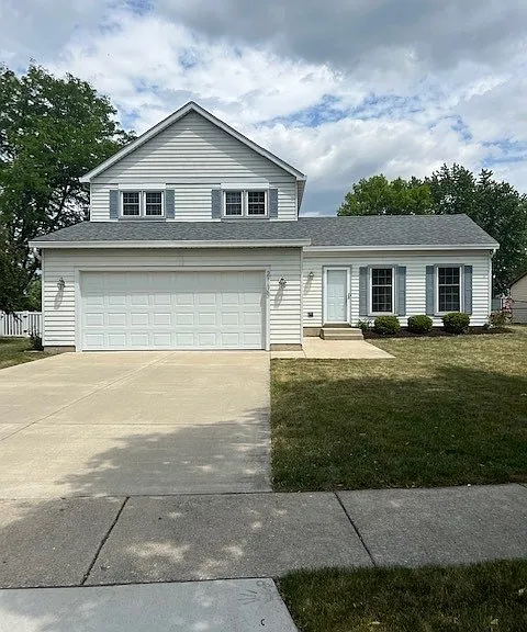 2135 Derby Ct — Photo 2