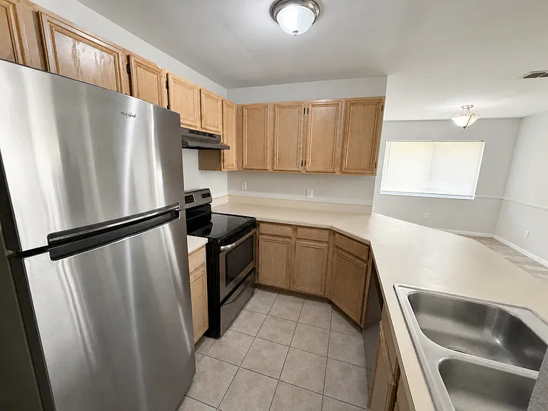 7904 Waterview Way — Photo 9