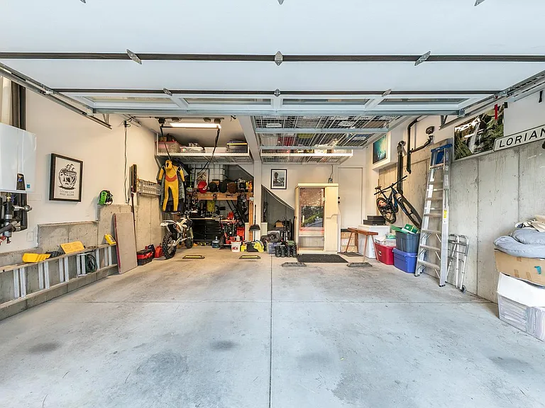 10594 Snowshoe Cir — Photo 12