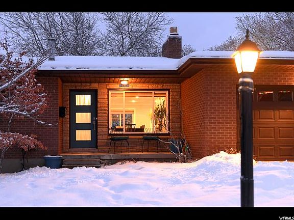 2nd image of 3717 E Yosemite Dr