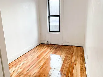 Rented by Ulas Real Estates Inc