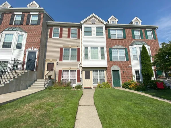 1113 Sage Ct, Mahwah, NJ 07430