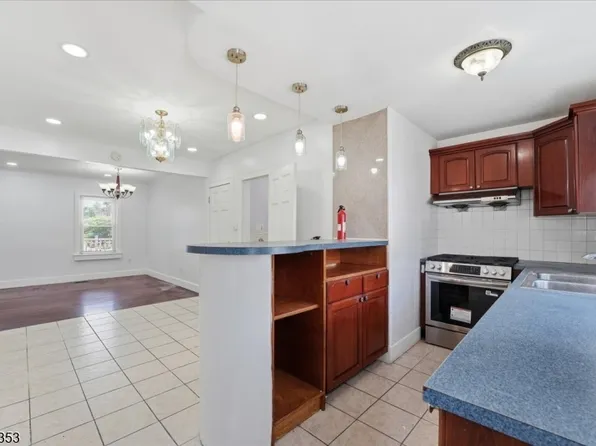 122 S Lincoln Ave Unit 2, Middlesex, NJ 08846