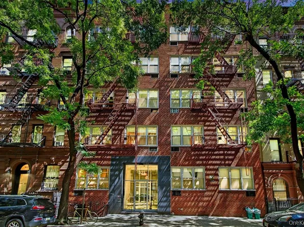 321 East 89th Street image 1 of 9