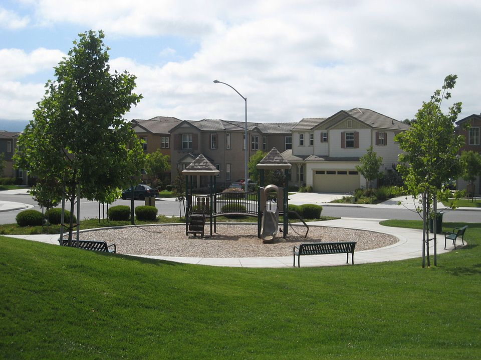 2nd image of 16830 San Benancio Way