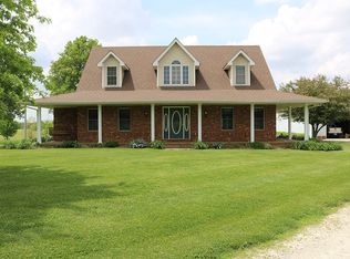 5745 Marine Rd, Alhambra, IL 62001