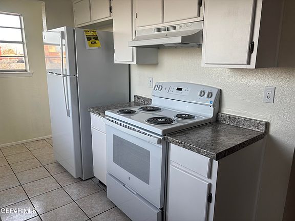 4th image of 3558 E Glen Dr #B
