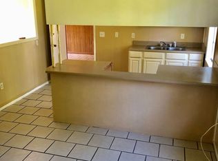 2725 E Angela Cir, Gulfport, MS 39503
