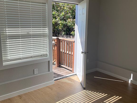 3rd image of 1335 Quesada Ave #B