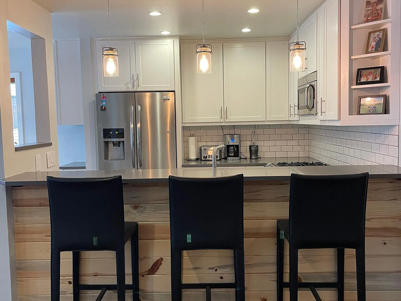 2 bed, 935 sqft, $6,500 — Photo 4