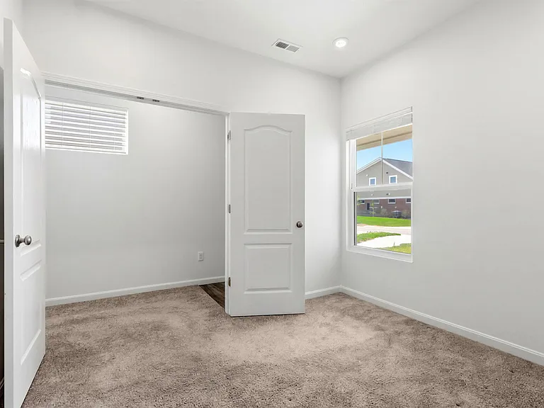 6029 Bluecrest Dr — Photo 9