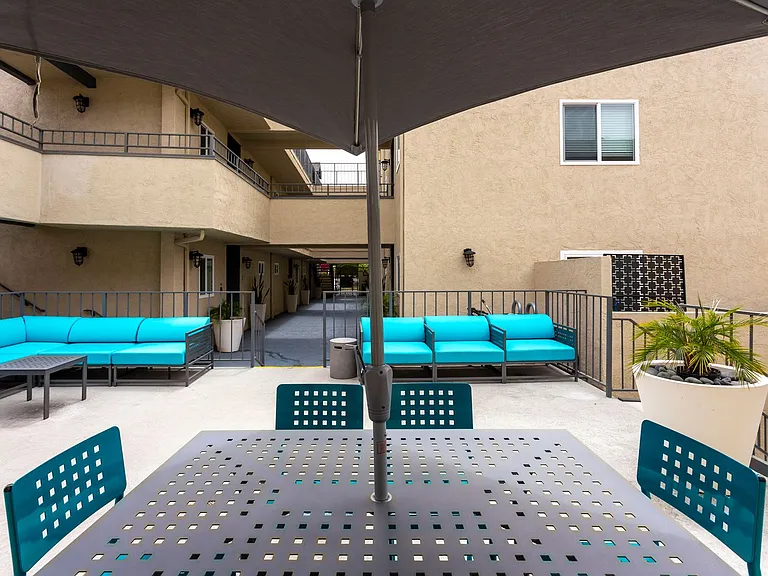 Golden Pacific Apartments — Photo 38