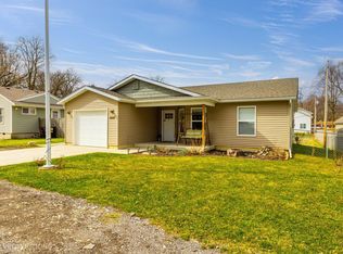 5501 Sapphire St, Valparaiso, IN 46383