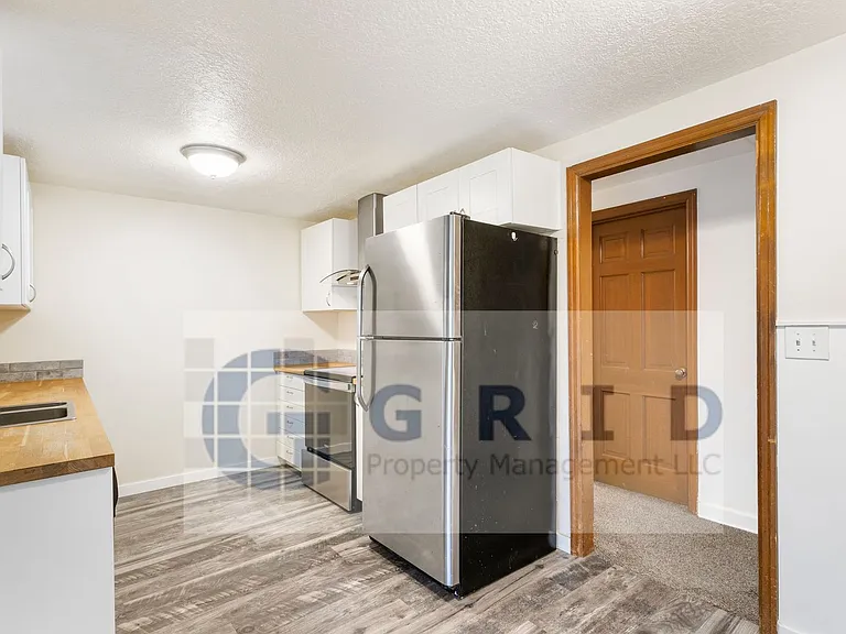 3213 SW Marigold St — Photo 7
