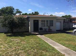 2236 Pierce St, Hollywood, FL 33020