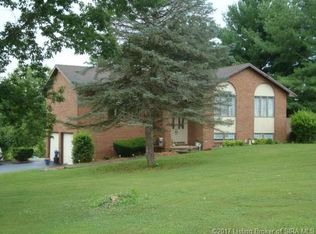 125 W Spring Meadow Cir, Salem, IN 47167