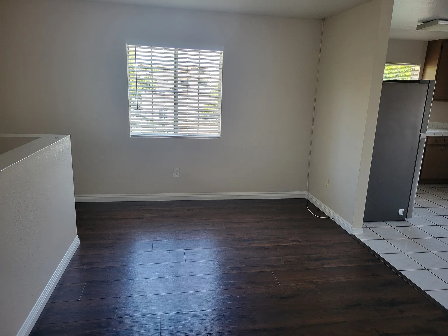 3 bed, 1200 sqft, $3,000 — Photo 2
