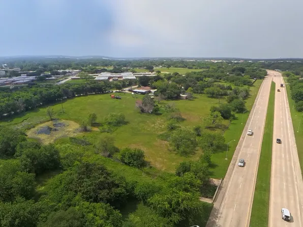 N Blanche St, Terrell, TX 75160