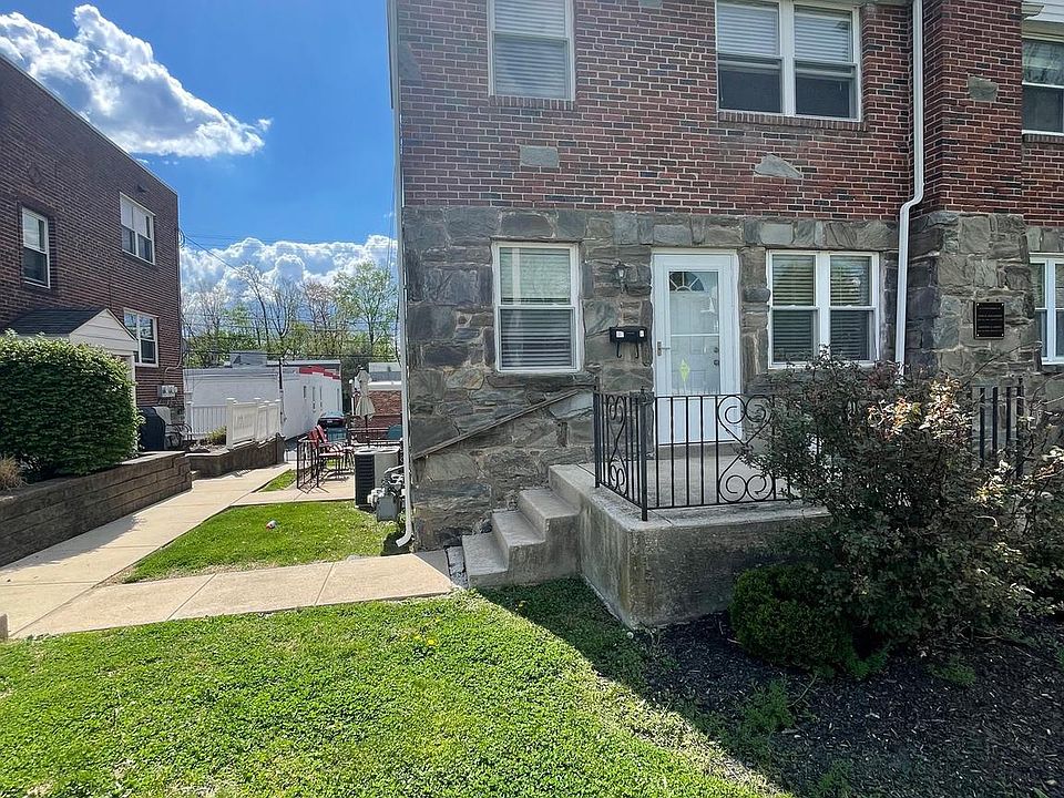 1st image of 18 Greenhill Rd #A