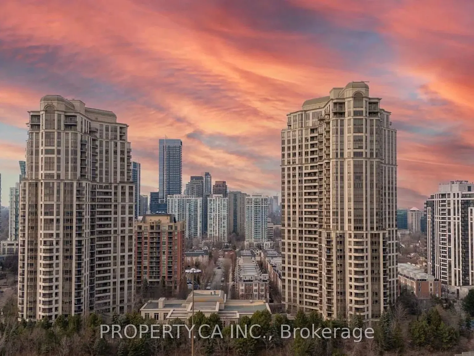 Skymark Condominiums — Photo 2