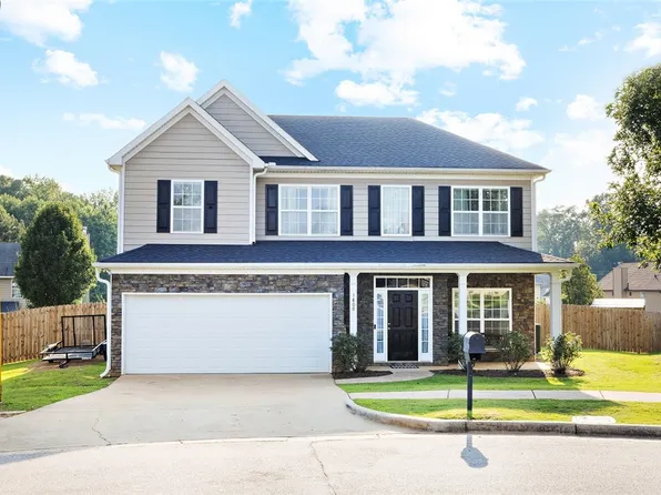 1800 Archer Ct, Opelika, AL 36804