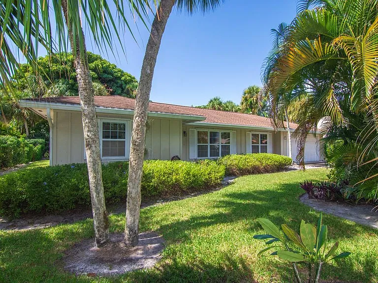 1045 Clipper Rd — Photo 34