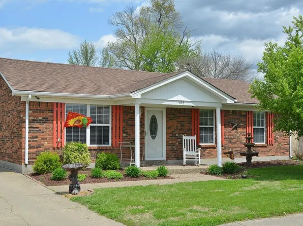 418 Majestic Blvd, Louisville, KY 40229