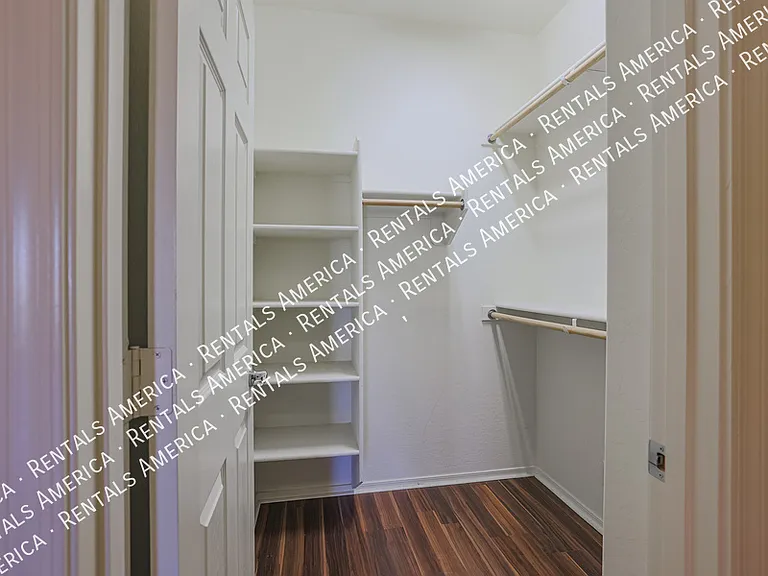 2954 E Coconino Dr — Photo 21