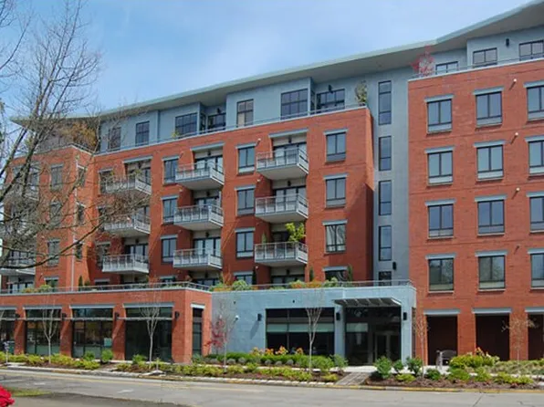 1375 Olive St APT 310, Eugene, OR 97401