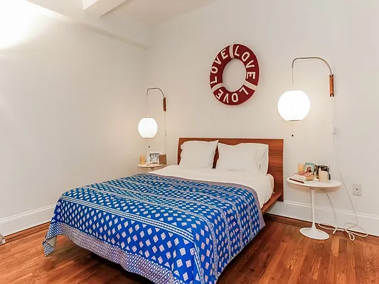 Sold by Sotheby's International Realty | media 7