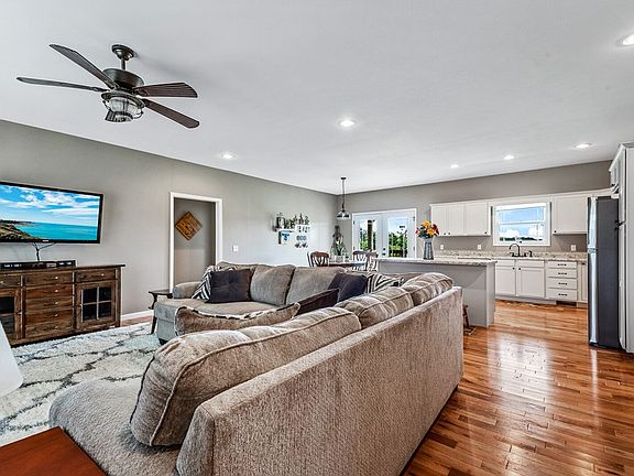 4th image of 600 Bethlehem Estates Dr