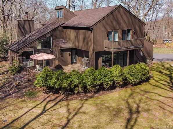 10 Timber Hill Road, Prospect, CT 06712