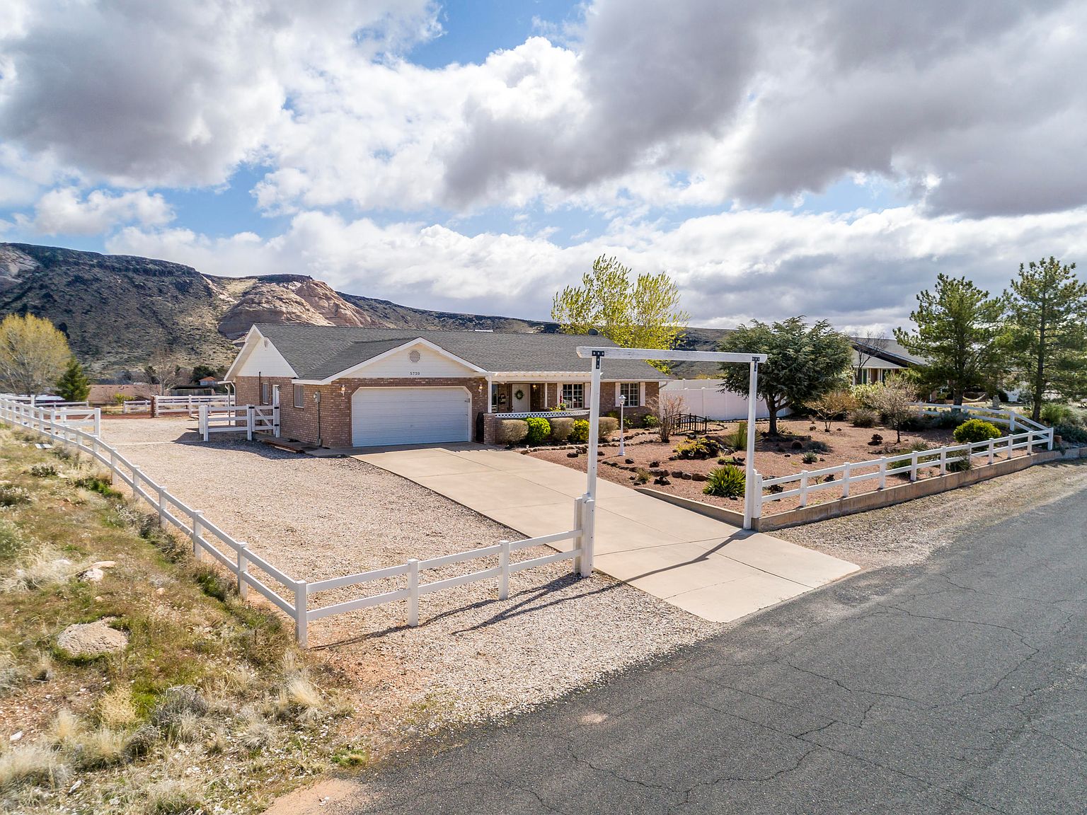 5720 N 1400 W, Winchester Hills, UT 84770 Zillow
